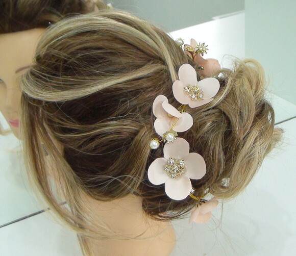 Arranjo para Cabelo de Noivas