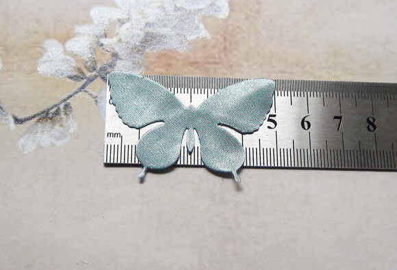 Borboletas em Cetim - 5x4 cm -verde - 25 un