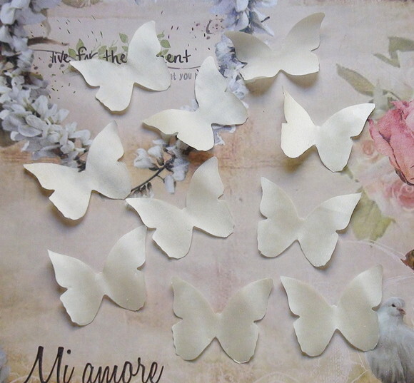 Borboletas em Cetim - Amarela - 50un - 6,0x5,0cm