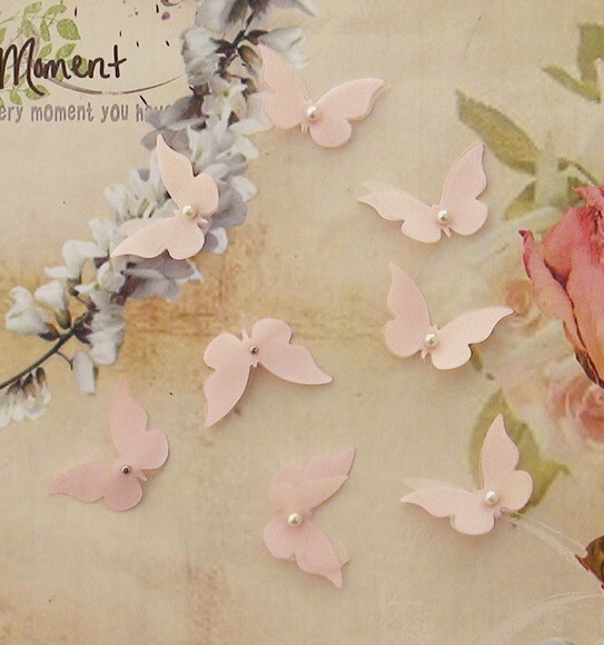 Borboletas em Cetim e Organza Cristal - 20un