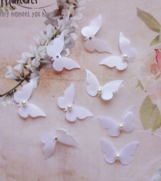 Borboletas em Cetim e Organza Cristal - Branca -20 un