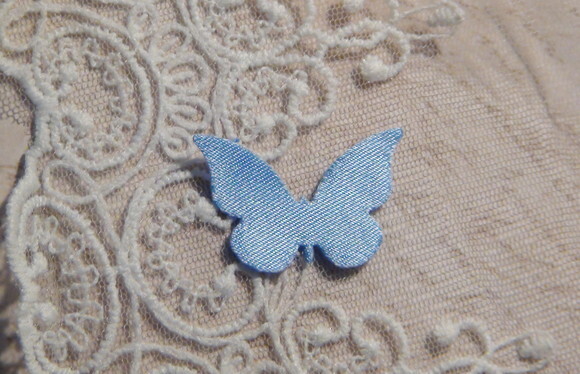 Borboletas em Couro Sintético - Azul Cetim - 20 un
