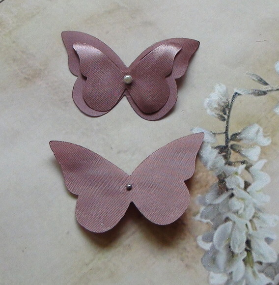 Borboletas em Dupla Camada - 10 un - 6,0 x 5,0 cm