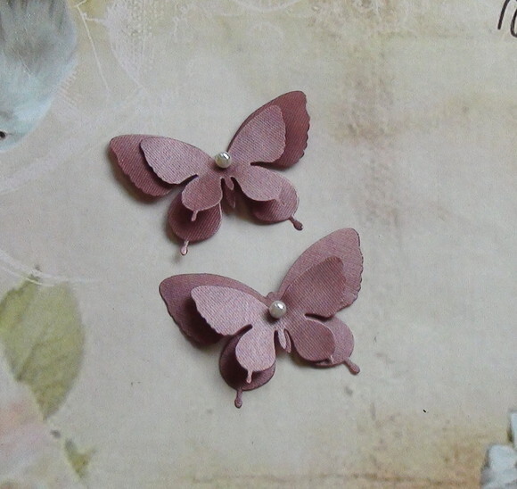 Borboletas em Dupla Camada - 15un - 4,5 x 3,5 cm