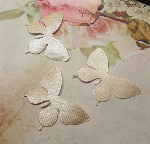 Borboletas En Cetim - 5x4 cm - 50 un - Champagnhe