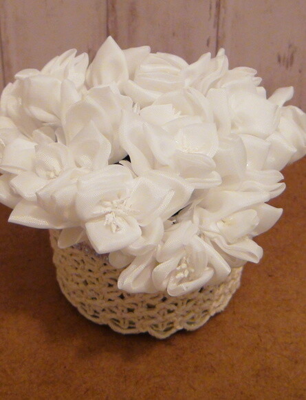 Buque em Cetim - Pacote com 18 Flores