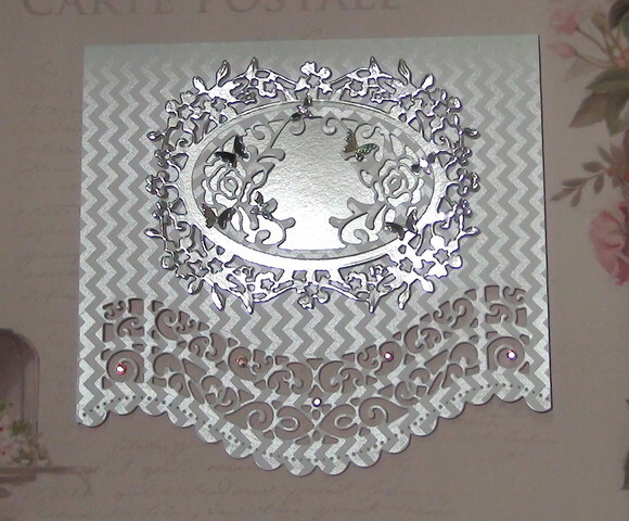 Faca de Corte para Scrapbooking - Curved Borders Two