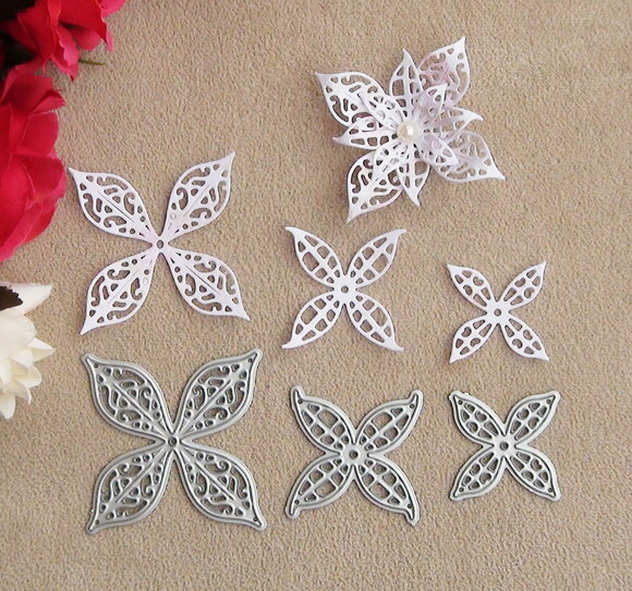 Faca de Corte para Scrapbooking - Flor Vazada.