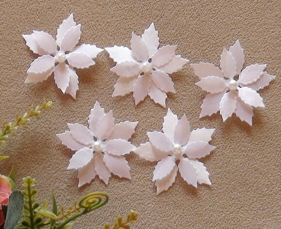 Flor em Cetim - 06 un - Branco
