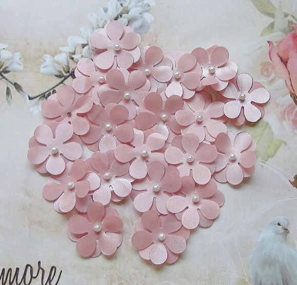 Flor em Cetim 3d - Rose Claro - 3cm - 20 un