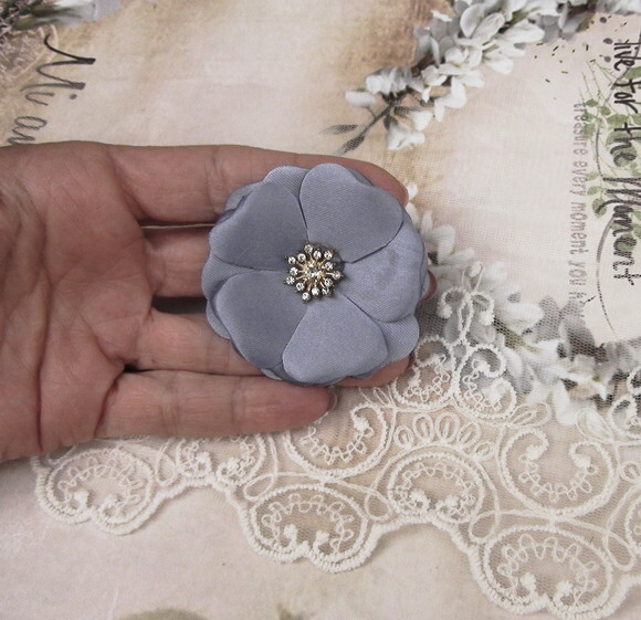 Flor em Cetim Chaton Azul Anil - 5cm - 01 un