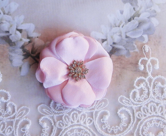 Flor em Cetim Chaton Rosa - 5cm - 01 un