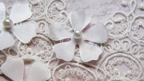 Flor em Cetim e Organza 3d - 10 un
