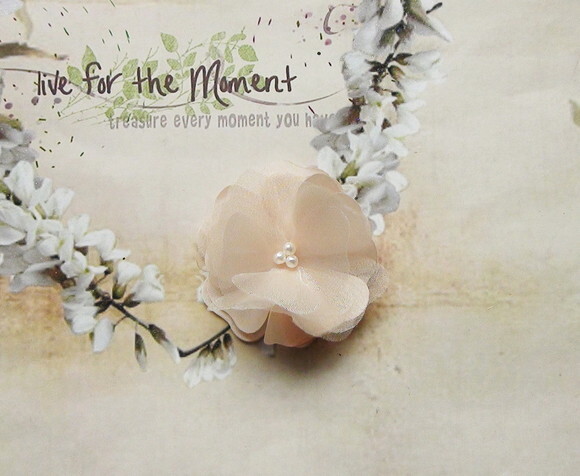 Flor em Cetim e Organza - Champagnhe - 05 un