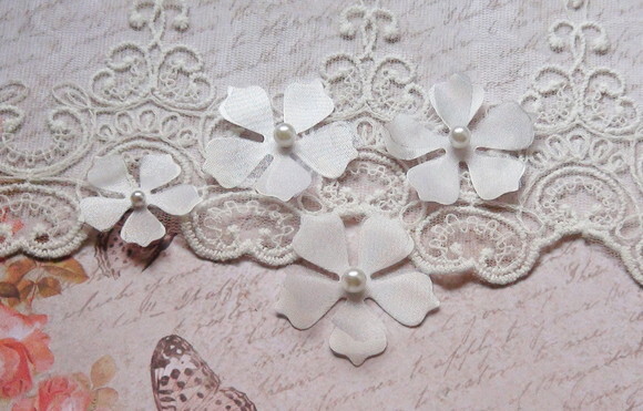 Flor em Cetim e Organza 3d - 10 un