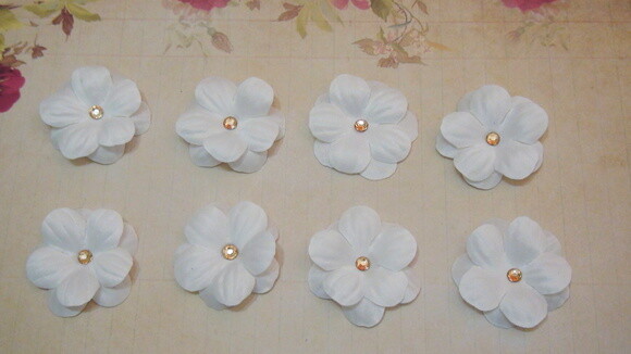 Flor em Seda - 8 Unidades