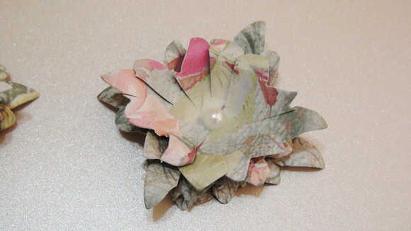 Flor para Scrapbooking - 04 un