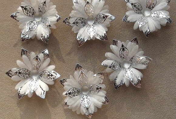 Flor para Scrapbooking - 6 Unidades.