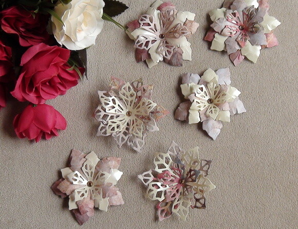 Flor para Scrapbooking - 6 Unidades.