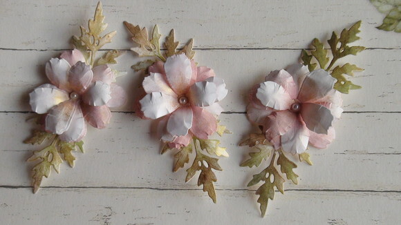 Flores Artesanais em Papel- 03 un