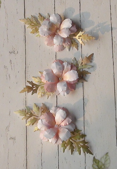 Flores Artesanais em Papel- 03 un