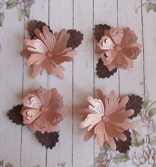 Flores Artesanais em Papel- 04 un