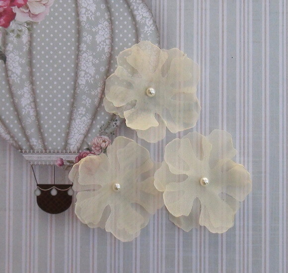 Flores em 3d - Organza - 10 un