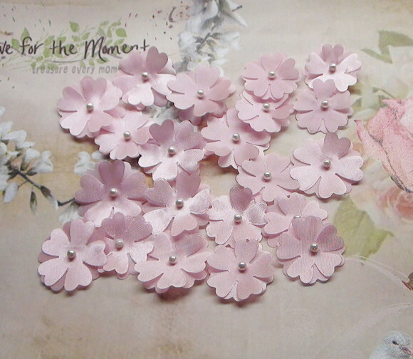 Flores em Cetim 3d - Rosa - 3 cm - 10 un