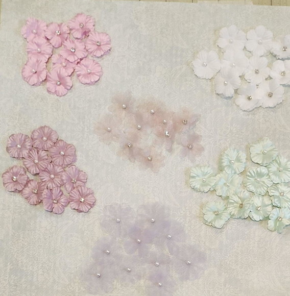 Flores em Cetim e Organza - 60 un