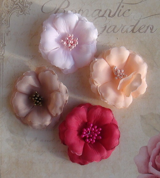 Flores em Cetim e Organza Coloridas - 04 un