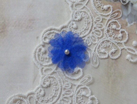 Flores em Organza Azul Royal - 3cm - 10 Un.