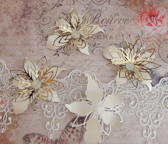 Flores para Scrapbooking 3d - 7 cm -04 Un.
