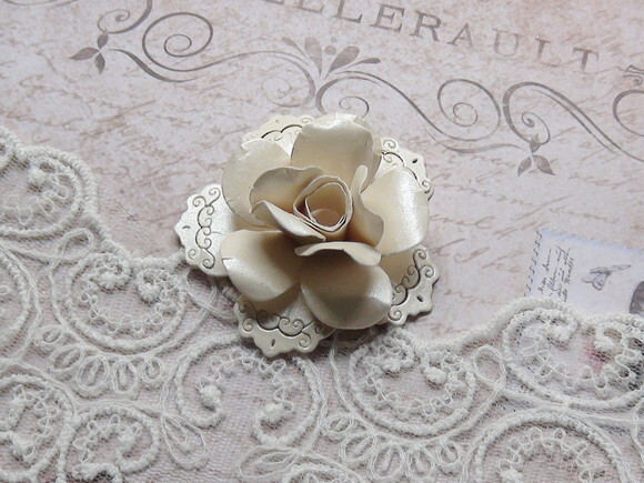 Flores para Scrapbooking 3d- 5,0 cm -04 Un.