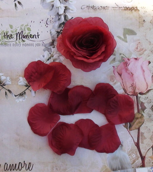 Pétalas de Flor em Organza - 25 un - Vermelho