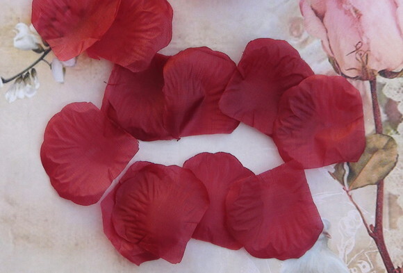 Pétalas de Flor em Organza - 25 un - Vermelho