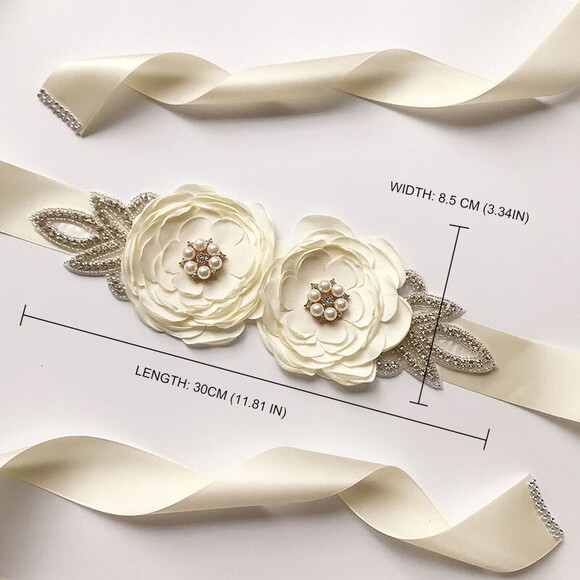 Pétalas de Flores em Cetim 3d - Marfim - 9 un