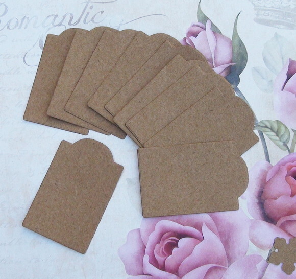 Tags em Papel Craft - 10 UN