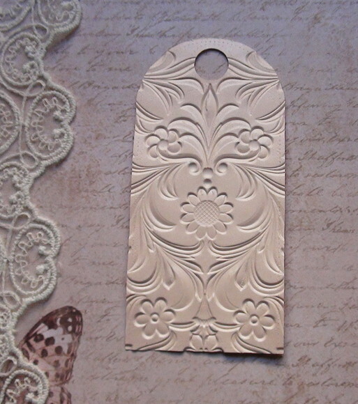 Tags em Papel Metalizado - 12.5 x 6.0 cm -20 un