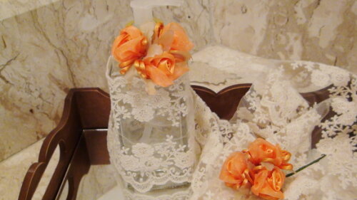 2 Buques Flor em Cetim e Organza Laranja Claro