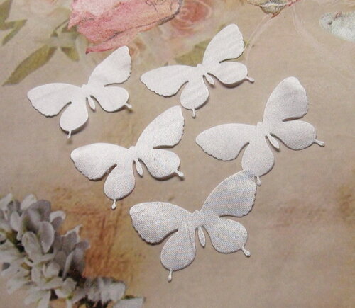 Borboletas em Cetim - 5,0x4,0cm - 25 un