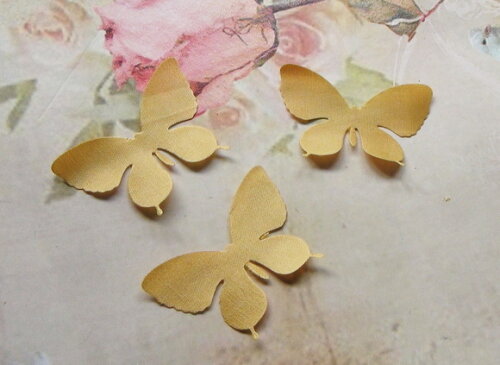 Borboletas em Cetim - 75 un -5x4 cm - Ouro