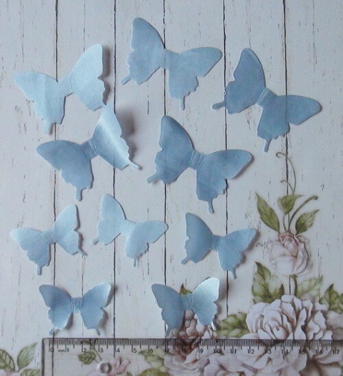 Borboletas em Cetim Azul Celeste- 50 un - 6,0x4,0cm