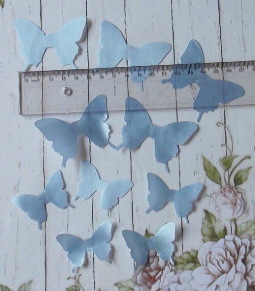 Borboletas em Cetim Azul Celeste- 50 un - 6,0x4,0cm