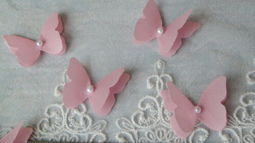 Borboletas em Dupla Camada - 15 un - 4,0 x 3,5cm