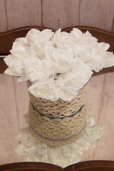 Buque em Cetim - Pacote com 18 Flores