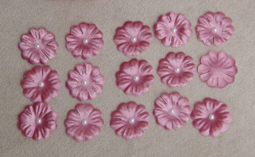 Flor em Cetim -2,5cm - 30 Unidades.