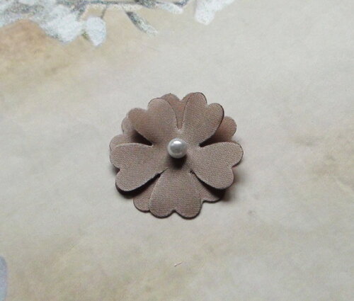 Flor em Cetim 3d - Marrom - 10 un