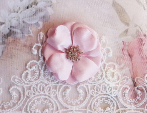 Flor em Cetim Chaton Rosa - 5cm - 01 un