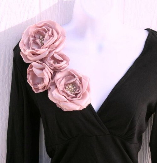 Flor em Cetim Rosa Antigo 3d - 01 un