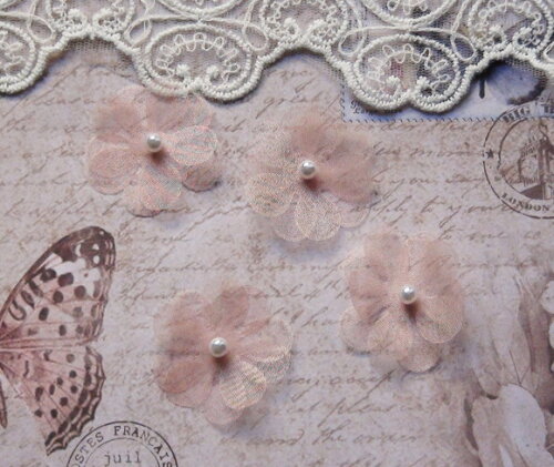 Flor em Organza 3d - 40 un - Rosé